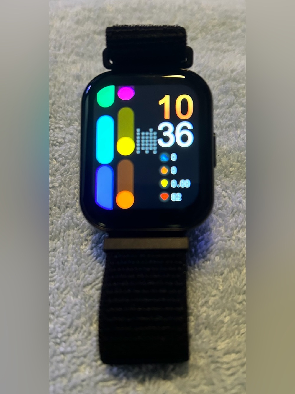 Smart Watch/Exercising & More! Complete Set! Compatible with IPhone & Android! - Picture 2 of 10